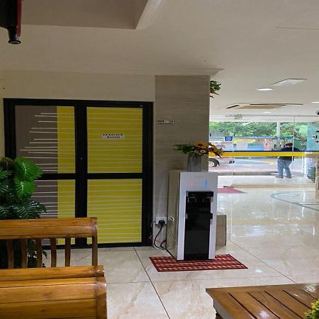 布里克菲尔德中心太阳酒店 吉隆坡 外观 照片